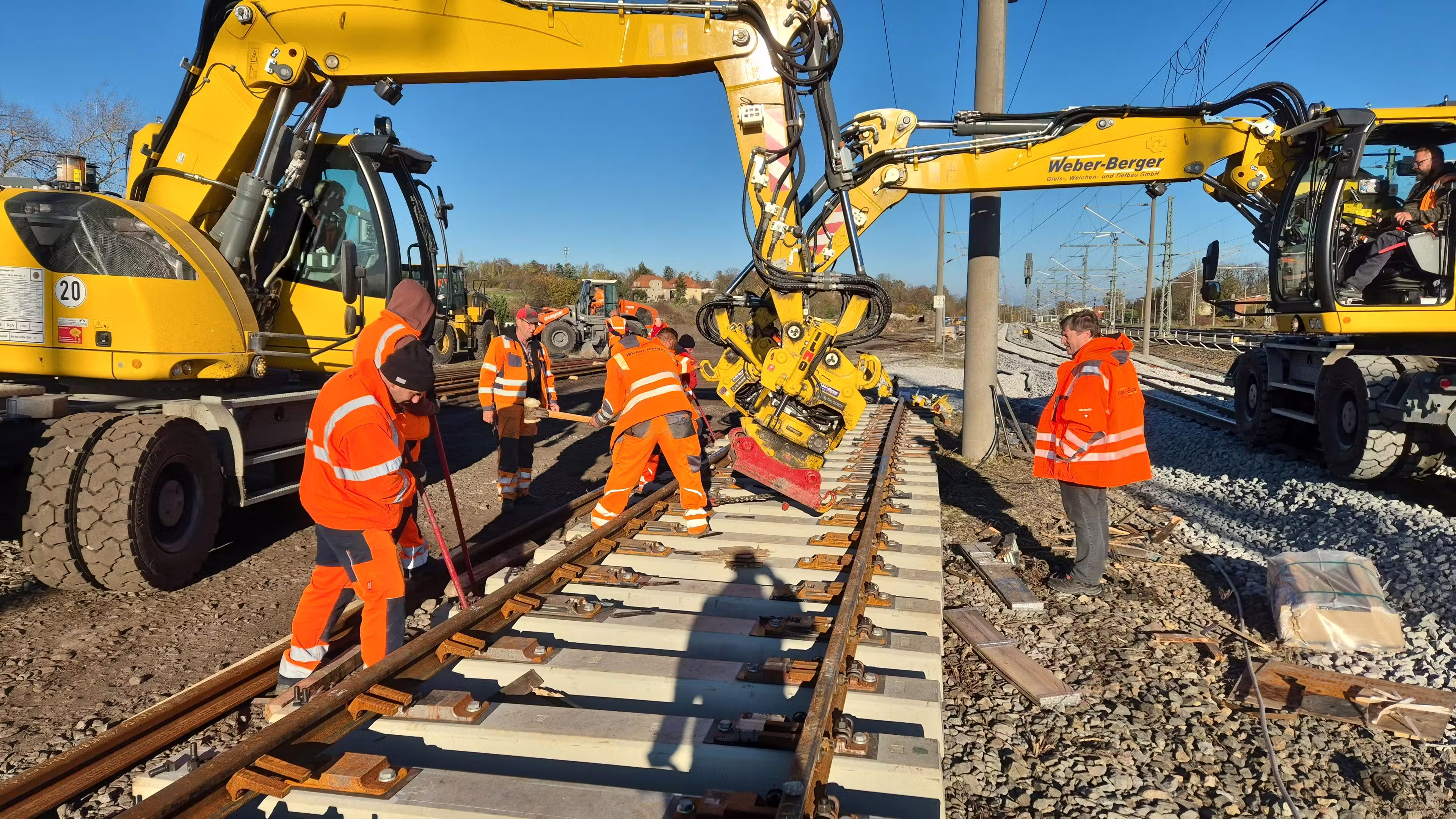 Track construction and rail renewal